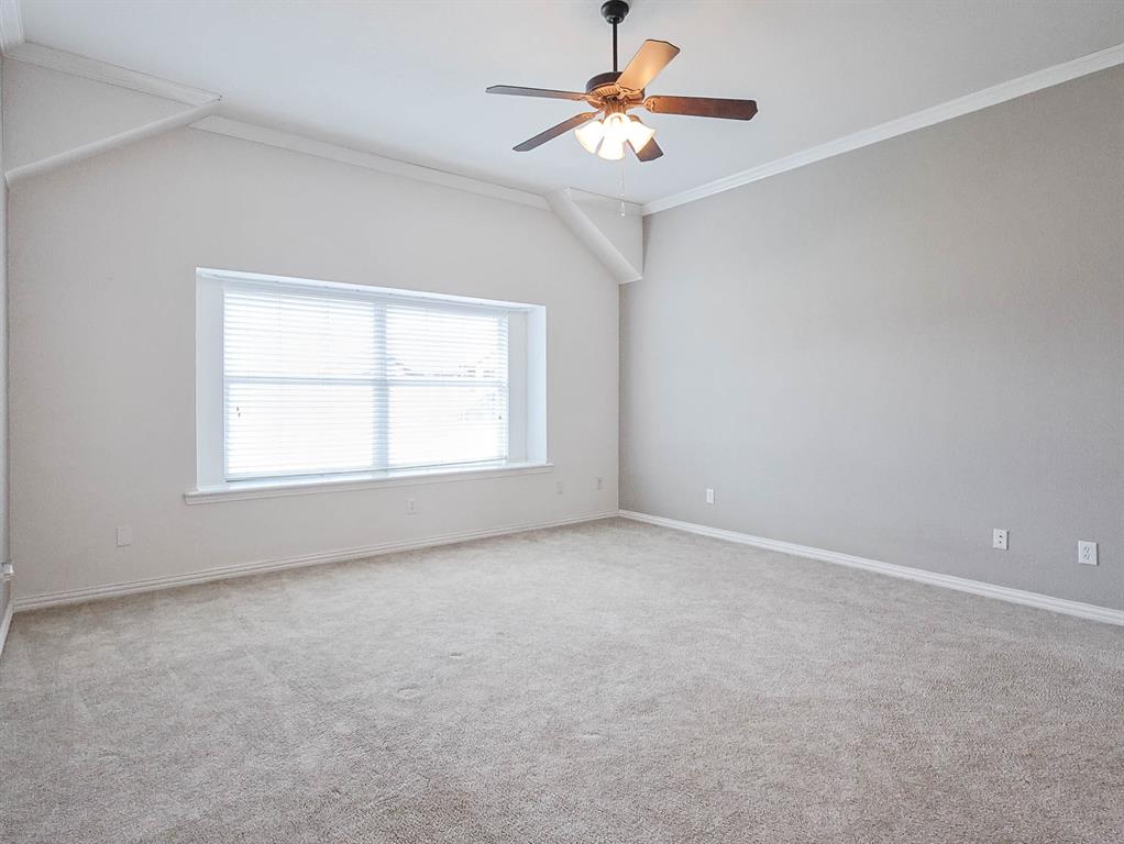 209 Clear Fork Trail Rhome, TX 76078 - Photo 12 of 26