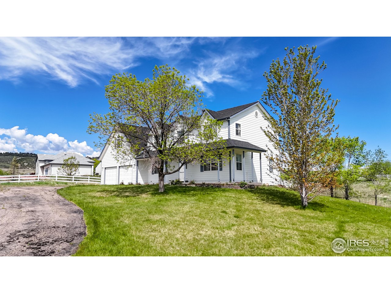 5306 Foothills Drive Berthoud, CO 80513 - Photo 6 of 40 a black and white photo of a house