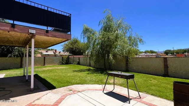 $3,500 | 5020 Avenue K10 W Quartz Hill West, Quartz Hill, CA 93536