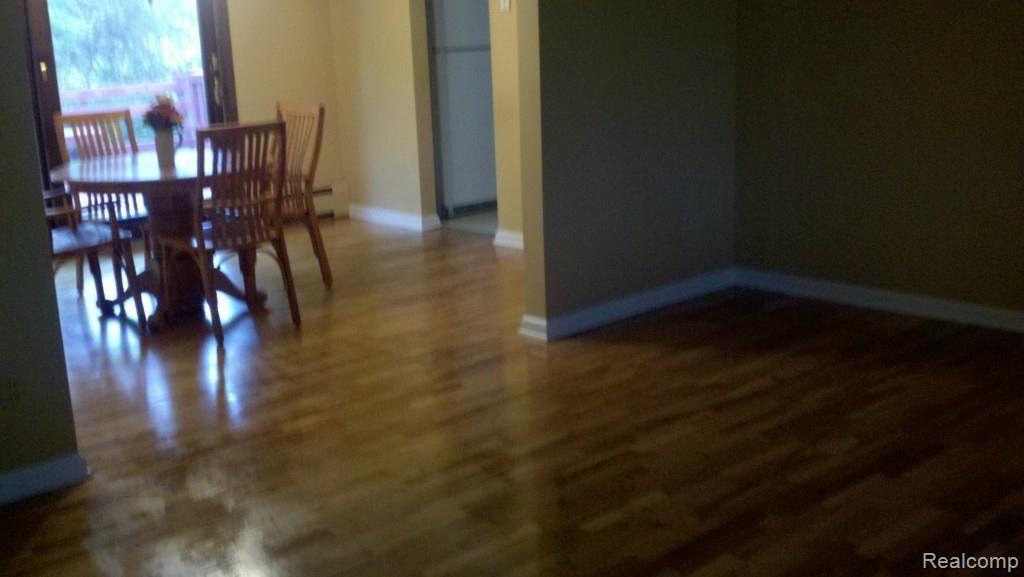 3741 North Mill Road Dryden, MI 48428 - Photo 8 of 27 2014-10-13 09.44