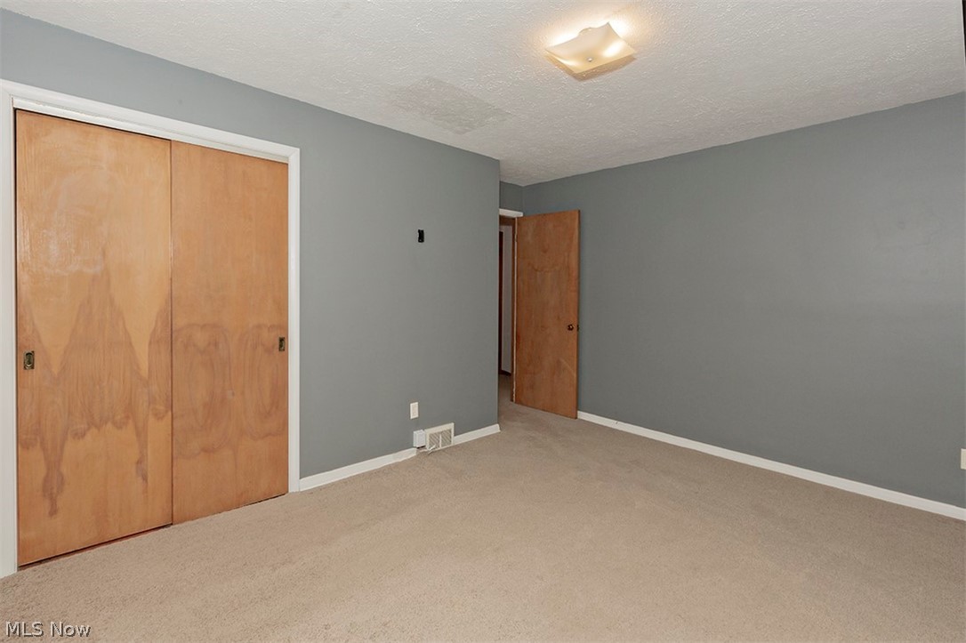 1632 Sunview Road Cleveland, OH 44124 - Photo 23 of 31 Gallery Image 23