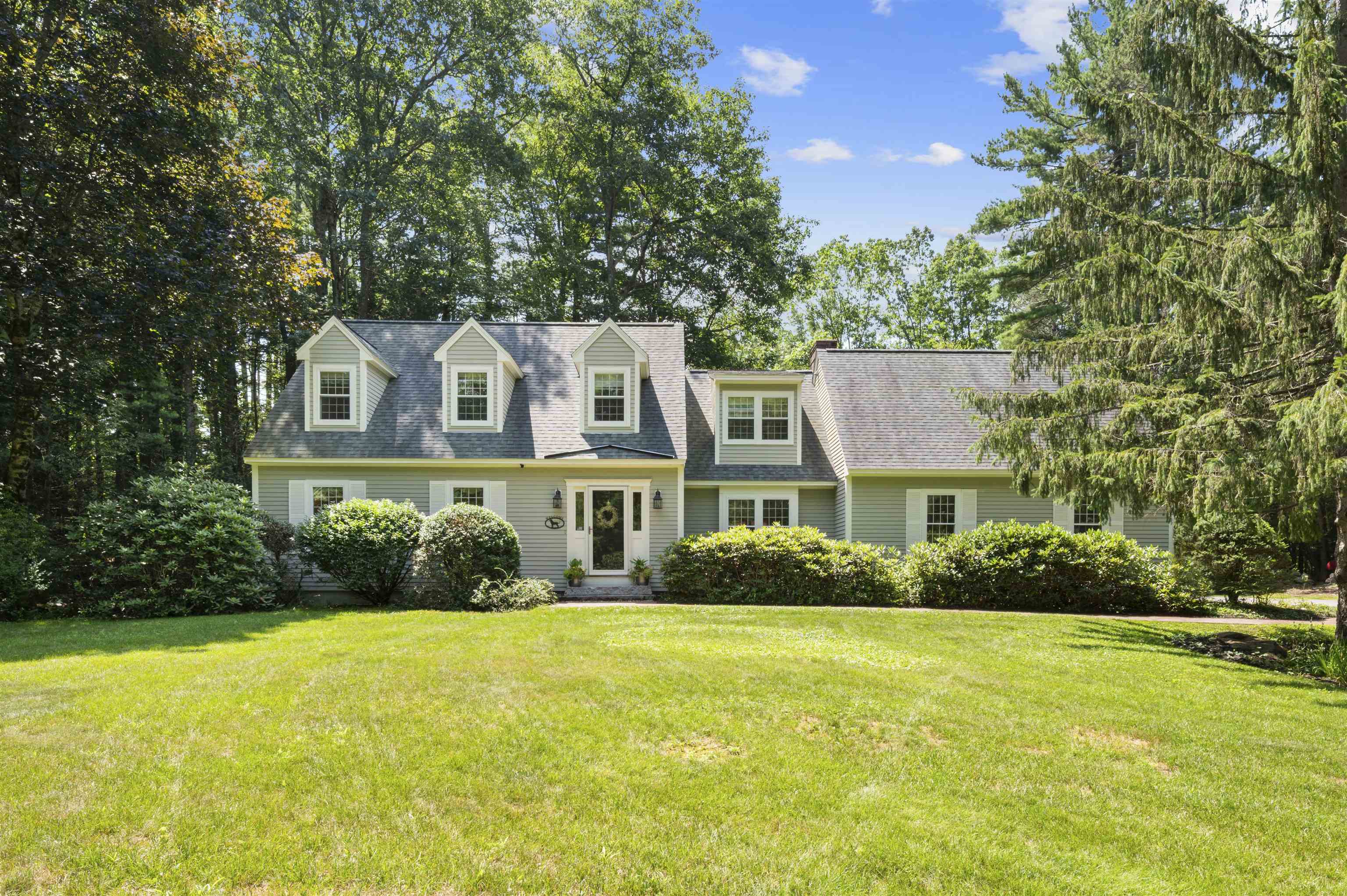 14 Bloody Brook Road Amherst, NH 03031 - Photo 2 of 43