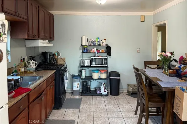 $550,000 | 621 West 108th Street, Los Angeles, CA 90044
