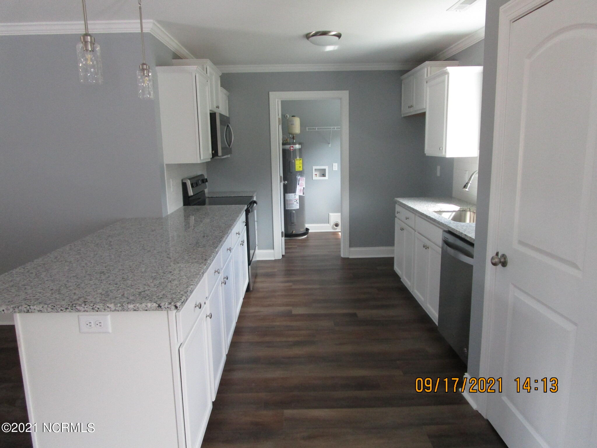 163 Windsor Farm Road Kinston, NC 28504 - Photo 8 of 37 163 Windsor Farm 9-17-2021 (13)