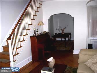 208 Tasker Street Philadelphia, PA 19148 - Photo 1 of 6 Gallery Image 1