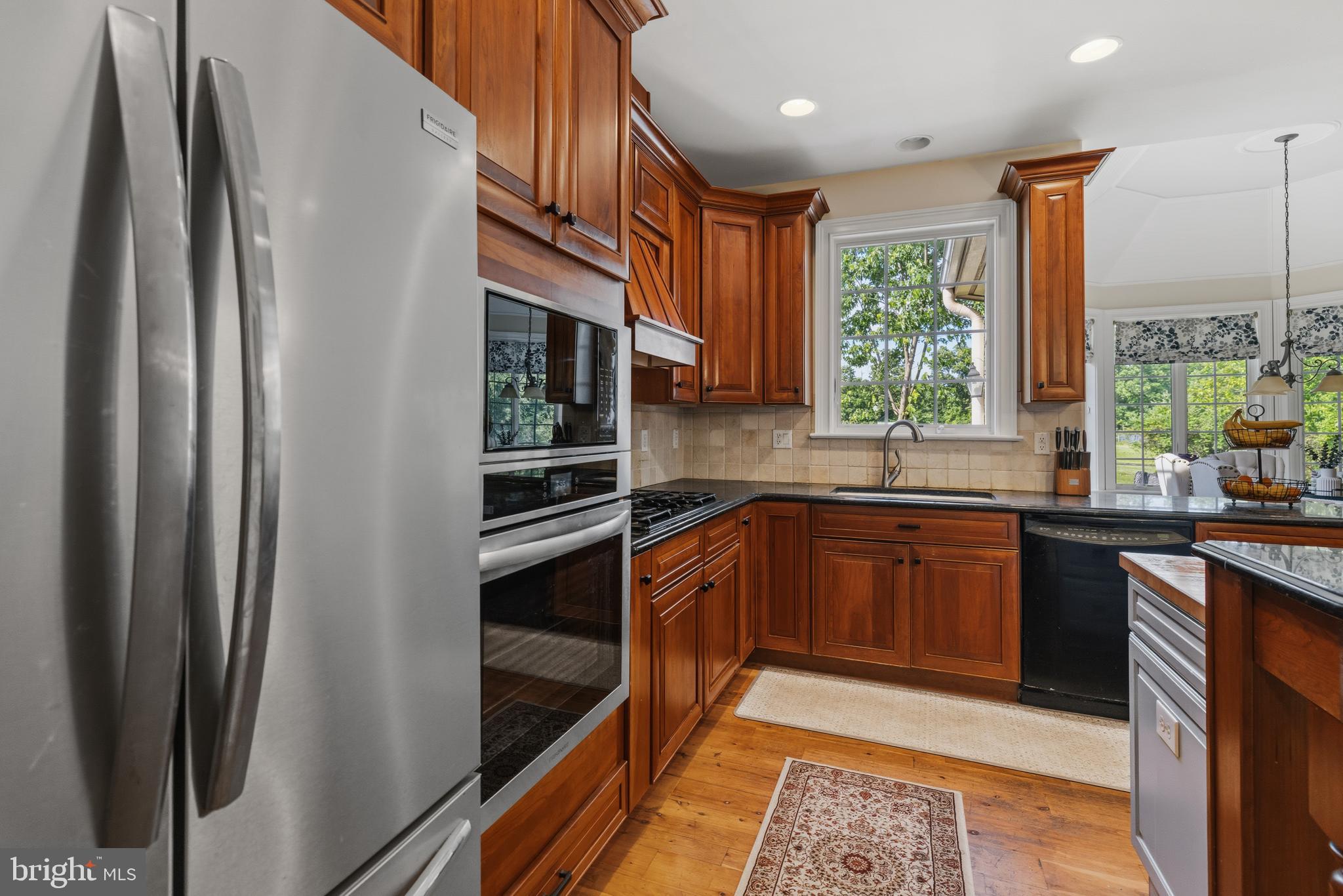 265 Walter Road Chalfont, PA 18914 - Photo 20 of 83 Kitchen with tile backsplash