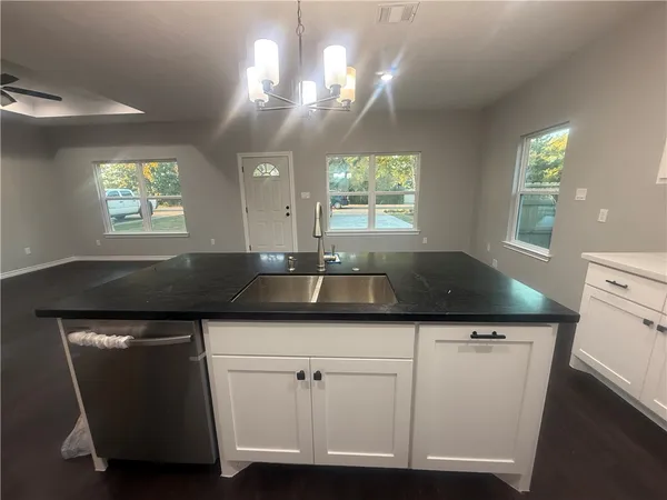 $265,000 | 1913 Marshall Avenue, Bryan, TX 77803