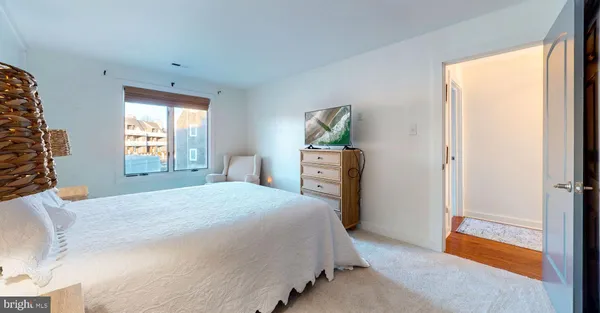 $695,000 | 1205 Harbour Cove, Somers Point, NJ 08244