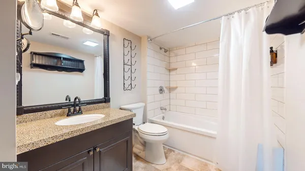 $695,000 | 1205 Harbour Cove, Somers Point, NJ 08244