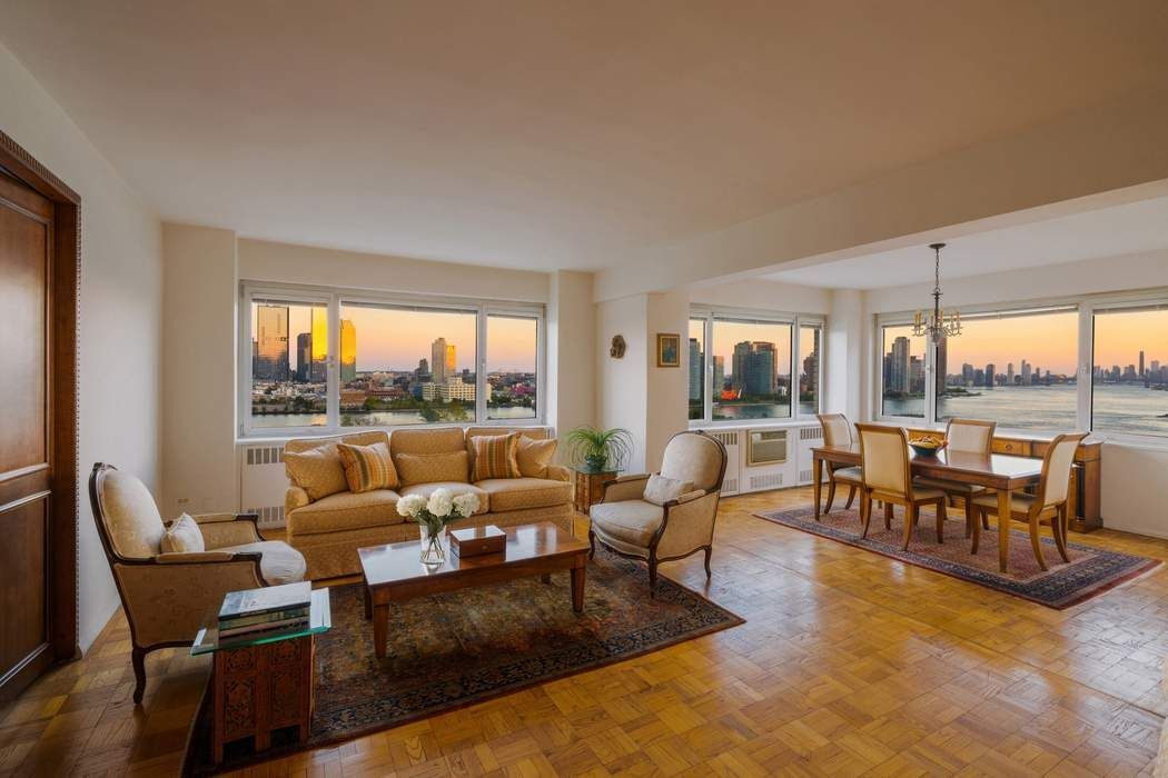 45 Sutton Place South, Unit 17F Manhattan, NY 10022 - Photo 18 of 43