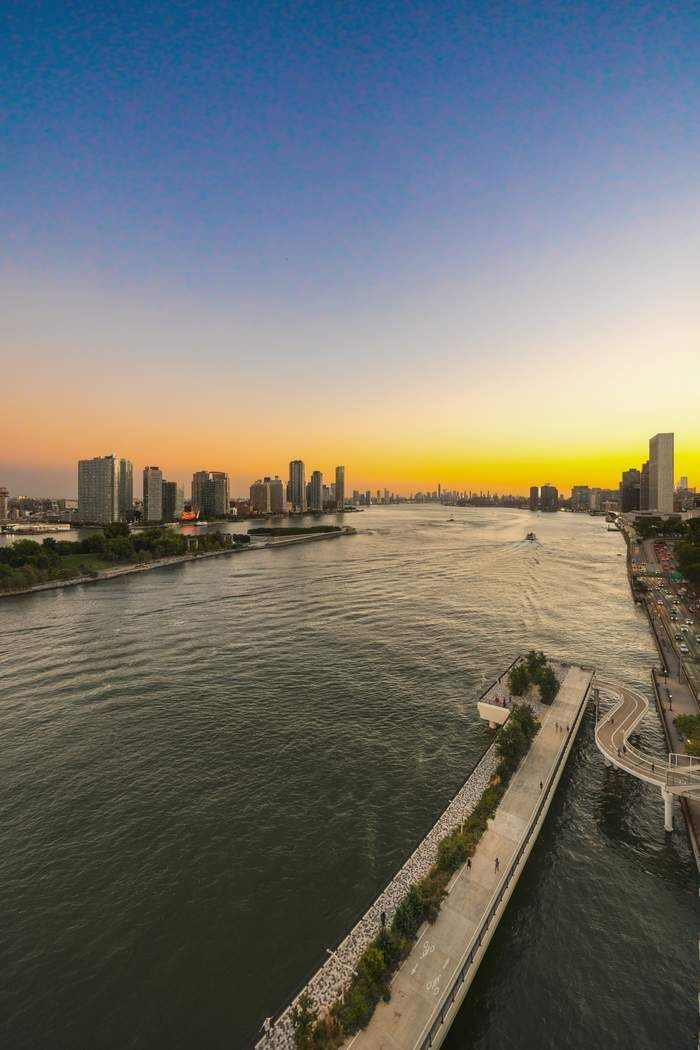 45 Sutton Place South, Unit 17F Manhattan, NY 10022 - Photo 24 of 43