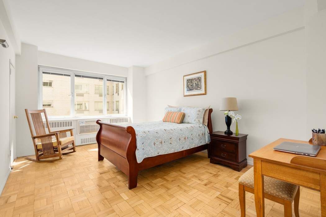 45 Sutton Place South, Unit 17F Manhattan, NY 10022 - Photo 28 of 43