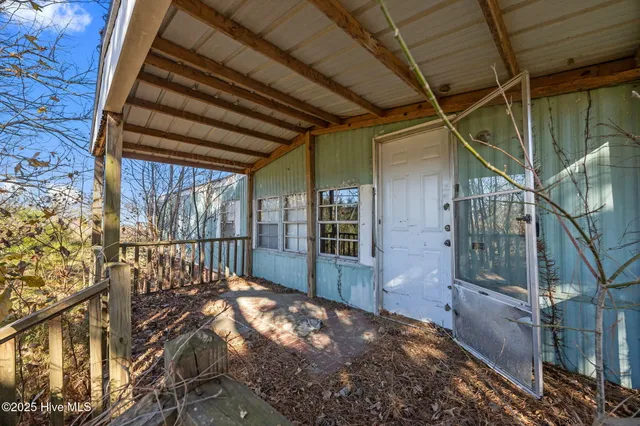 $25,000 | 401 South Maple Street, Oak City, NC 27857