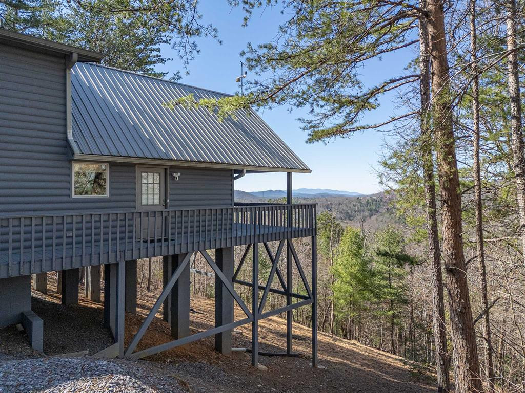 1410 Graham Road Murphy, NC 28906 - Photo 1 of 34 Main View