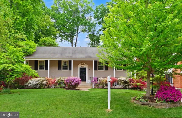 $1,199,000 | 8519 Buckboard Drive, Alexandria, VA 22308