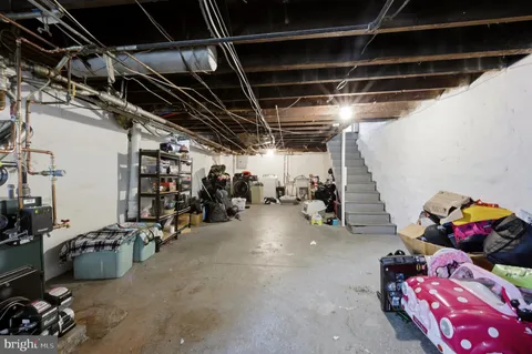 $240,000 | 3841 Marshall Road, Drexel Hill, PA 19026