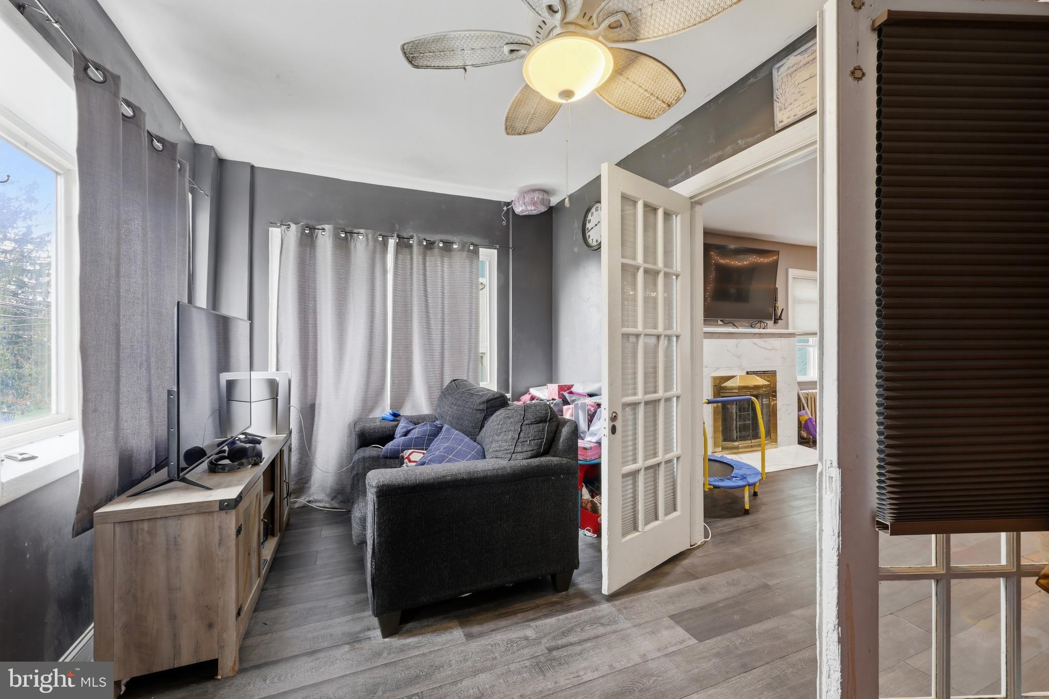 3841 Marshall Road Drexel Hill, PA 19026 - Photo 2 of 16