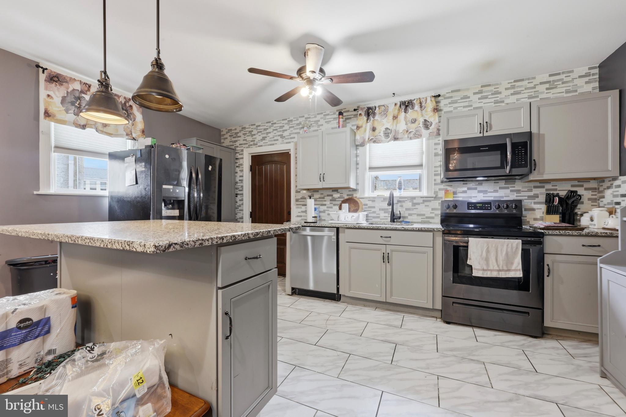 3841 Marshall Road Drexel Hill, PA 19026 - Photo 5 of 16 Kitchen 1
