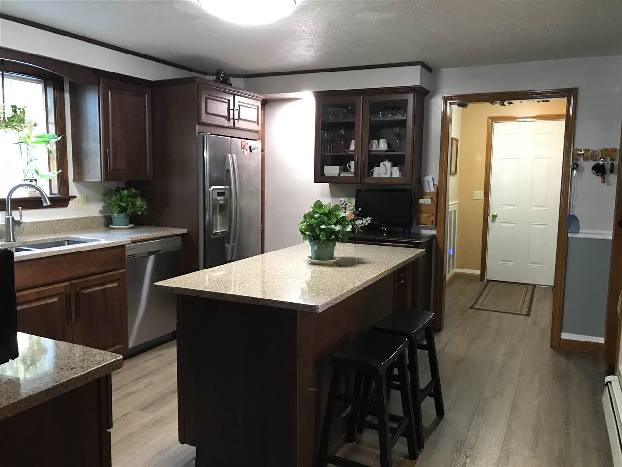50 Oneida Street Manchester, NH 03102 - Photo 11 of 40 Gallery Image 11