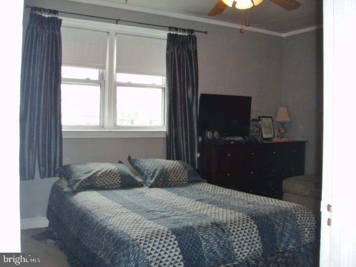 3949 Stratford Road Upper Darby, PA 19026 - Photo 9 of 13 Gallery Image 9