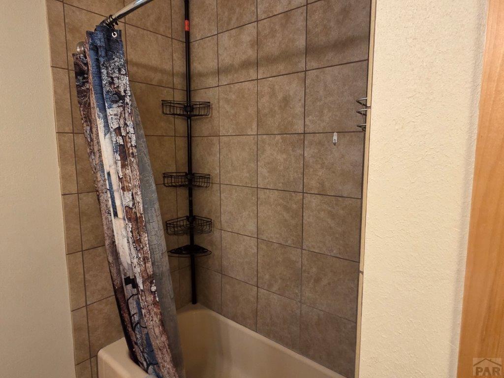 1000 Rittgers Street Eads, CO 81036 - Photo 17 of 33 a bathroom with a shower