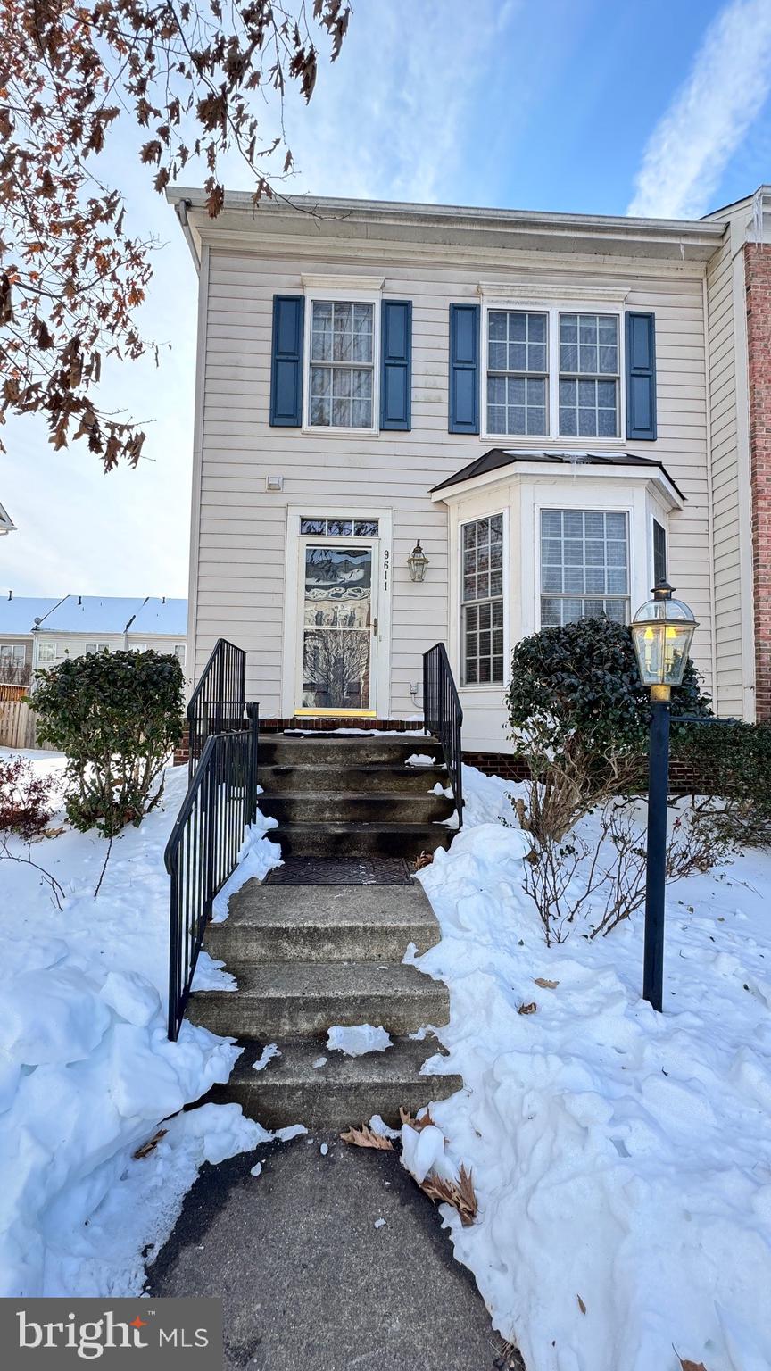 9611 Normanton Way Manassas, VA 20110 - Photo 2 of 16