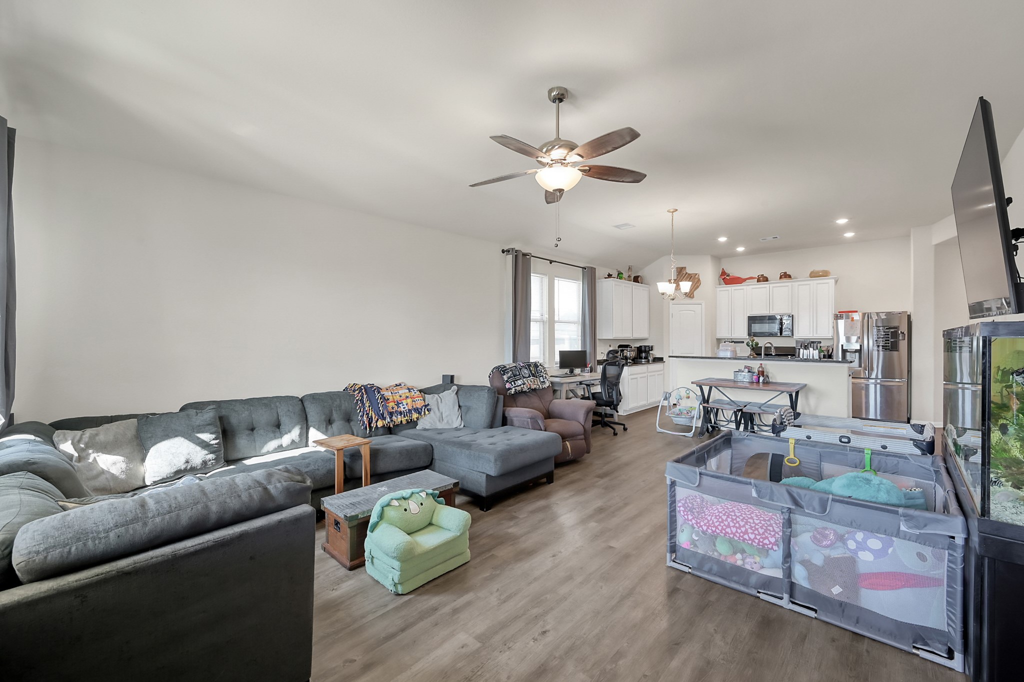 14148 Kamilia Road Conroe, TX 77306 - Photo 12 of 29