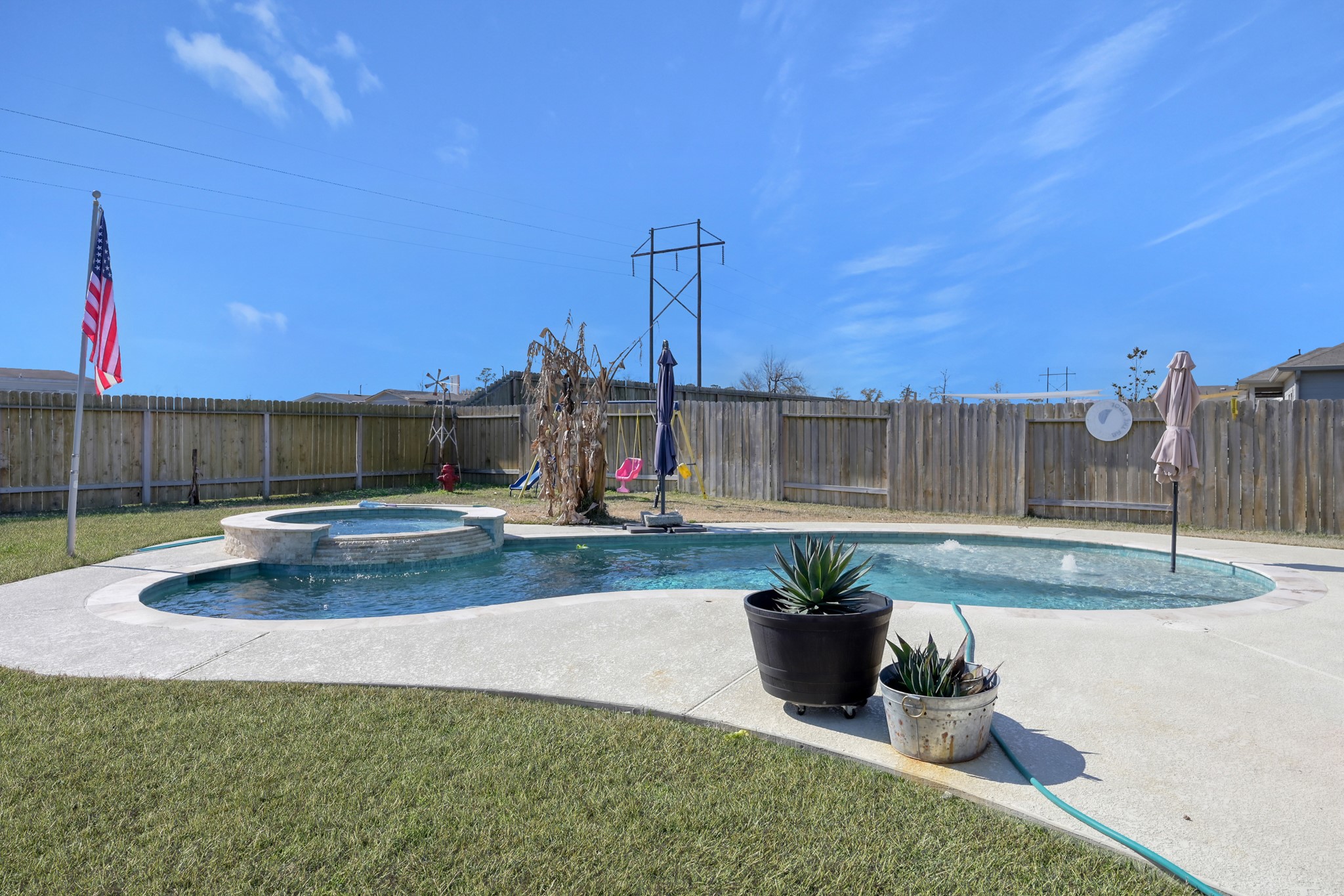 14148 Kamilia Road Conroe, TX 77306 - Photo 3 of 29