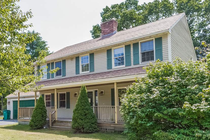38 Norton Road Hampton, NH 03842 - Photo 4 of 24