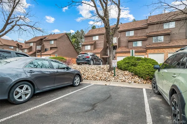 $325,000 | 846 South Vance Street, Unit C, Lakewood, CO 80226