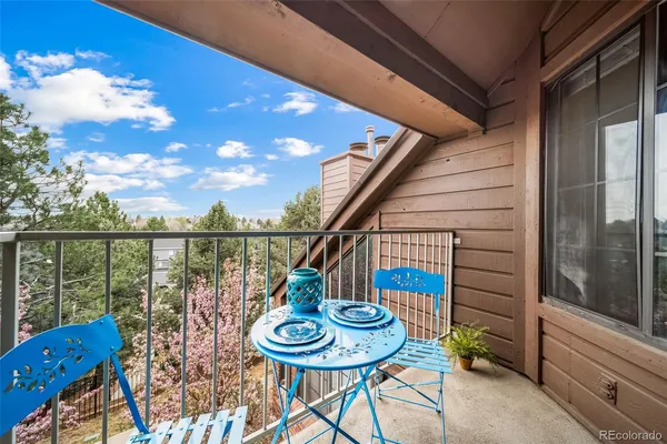 $325,000 | 846 South Vance Street, Unit C, Lakewood, CO 80226