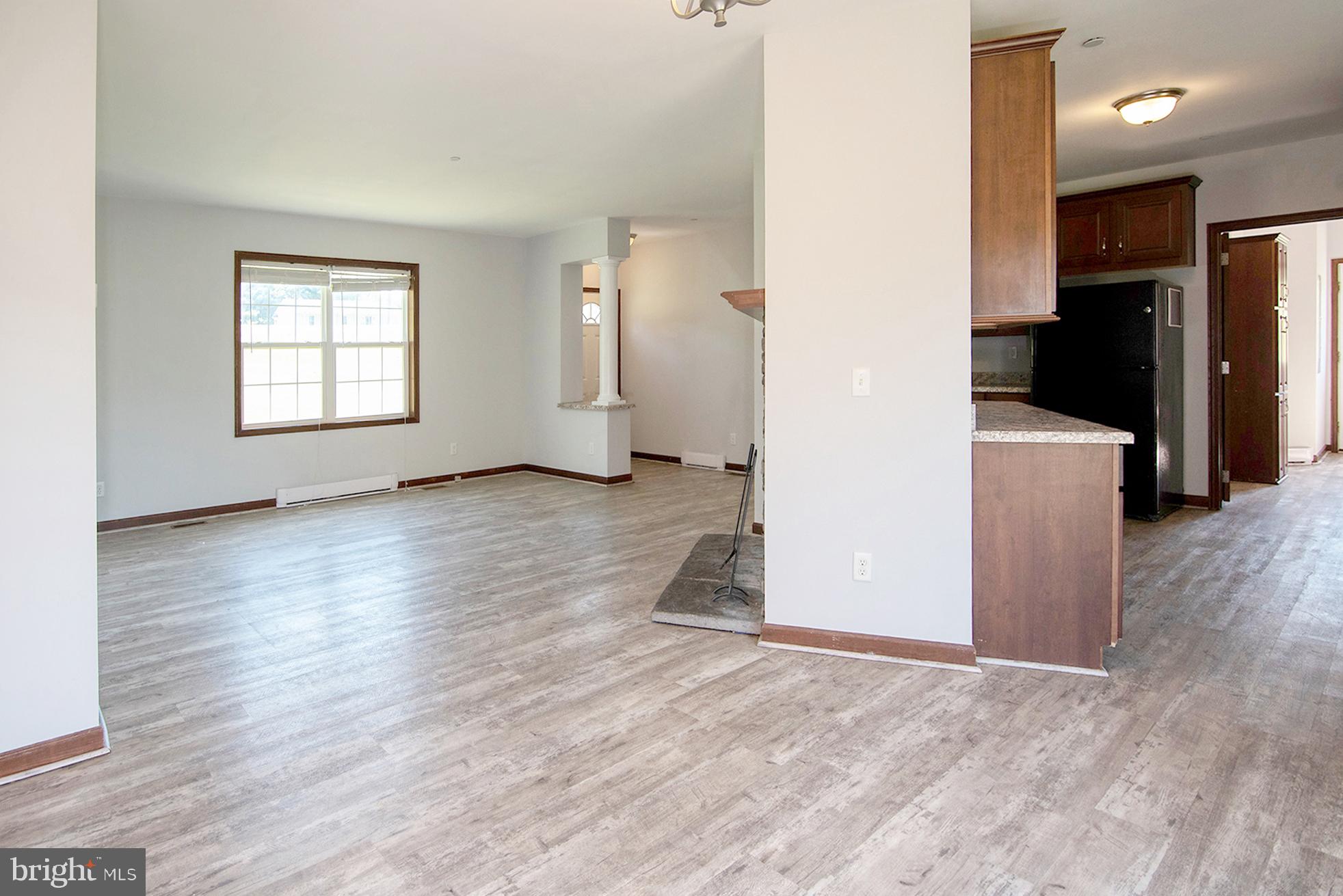 1668 Colora Road Colora, MD 21917 - Photo 4 of 29 Enter into the Living Room