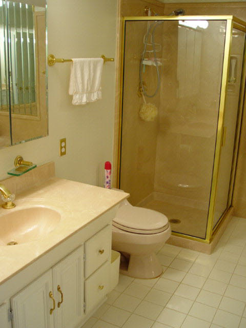 710 South Mobile Street, Unit 44 Fairhope, AL 36532 - Photo 24 of 41 Master sink & shower