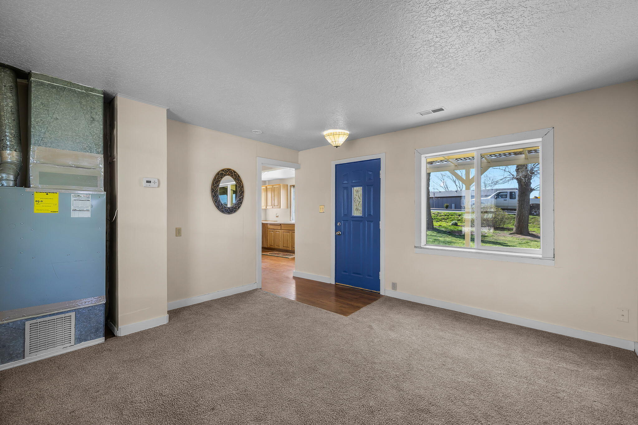 811 Southwest Madison Street Madras, OR 97741 - Photo 16 of 51