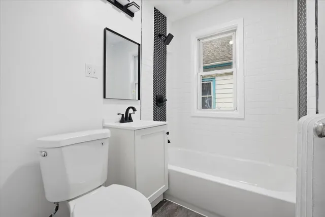 $269,900 | 959 West Oklahoma Avenue, Milwaukee, WI 53215