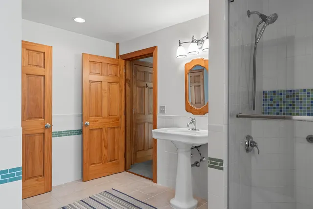 $1,200,000 | 86 Firth Drive, Boothbay, ME 04537