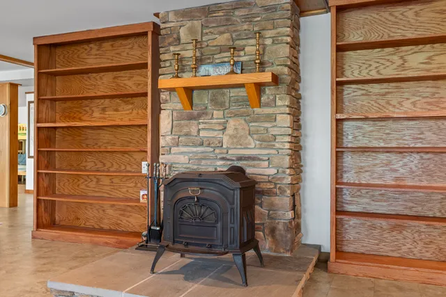 $1,200,000 | 86 Firth Drive, Boothbay, ME 04537