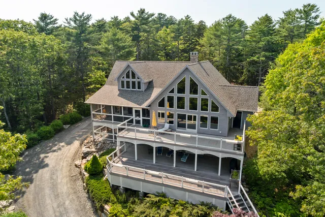 $1,200,000 | 86 Firth Drive, Boothbay, ME 04537