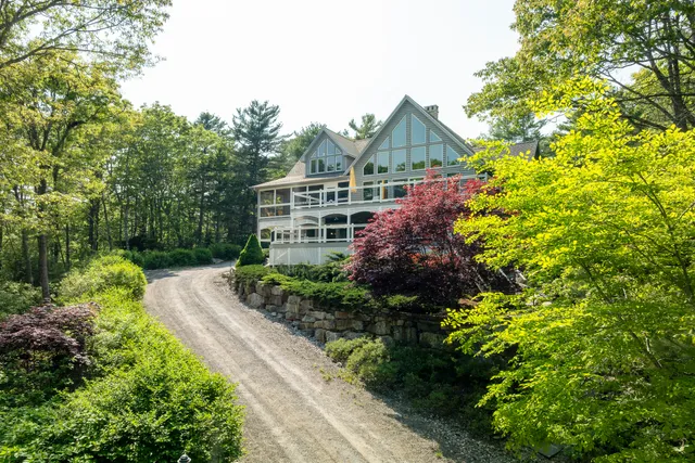 $1,200,000 | 86 Firth Drive, Boothbay, ME 04537