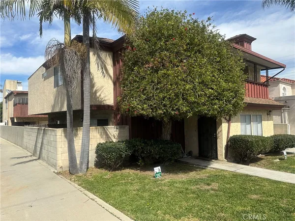 $2,200,000 | 2417 Ruhland Avenue, Redondo Beach, CA 90278