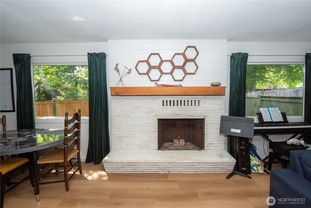 $389,999 | 201 West Alder Street, Shelton, WA 98584