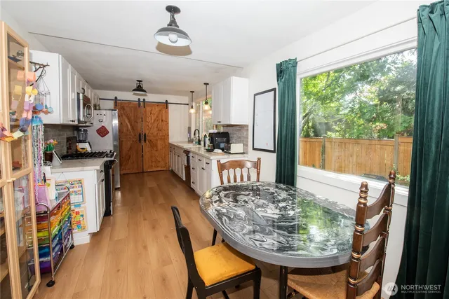 $389,999 | 201 West Alder Street, Shelton, WA 98584