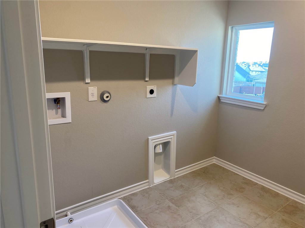 670 Pepperbark Loop Buda, TX 78610 - Photo 22 of 24