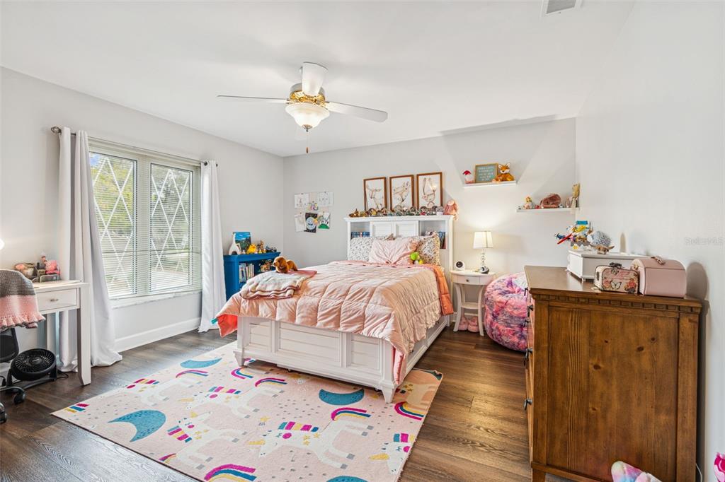 11713 Phoenix Circle Tampa, FL 33618 - Photo 27 of 71