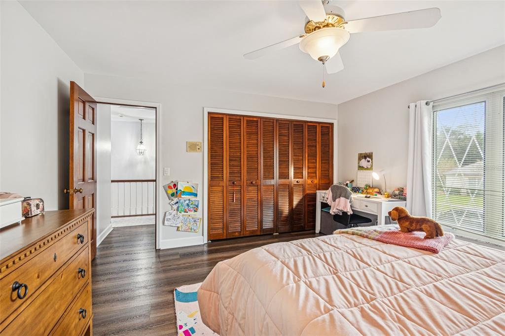 11713 Phoenix Circle Tampa, FL 33618 - Photo 28 of 71