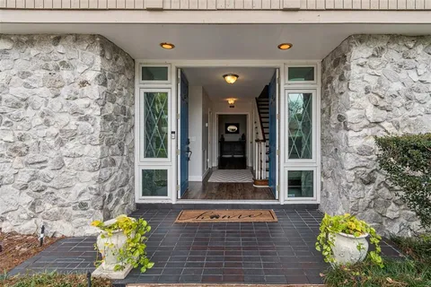 $875,000 | 11713 Phoenix Circle, Tampa, FL 33618