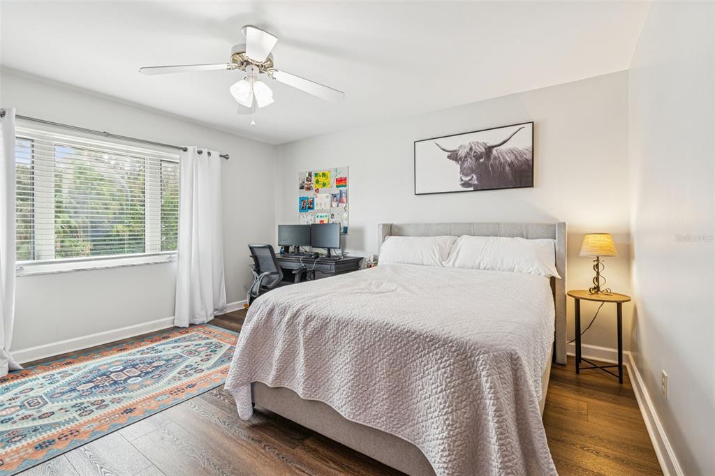 11713 Phoenix Circle Tampa, FL 33618 - Photo 38 of 71