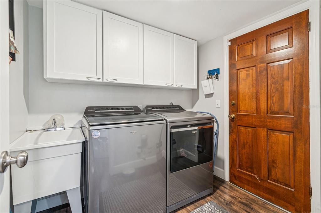 11713 Phoenix Circle Tampa, FL 33618 - Photo 40 of 71