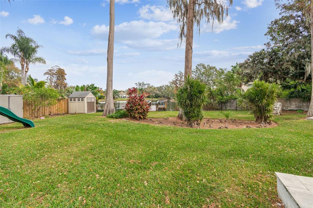 11713 Phoenix Circle Tampa, FL 33618 - Photo 43 of 71