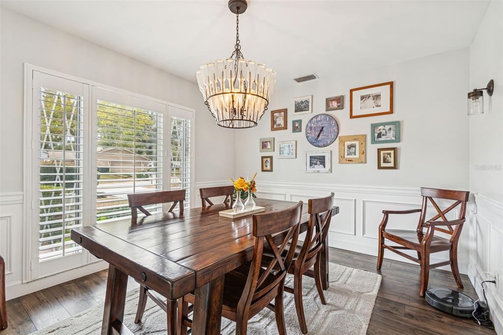 11713 Phoenix Circle Tampa, FL 33618 - Photo 6 of 71